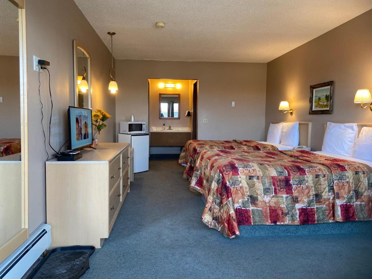 RANCHLAND Inn Nanton Bagian luar foto
